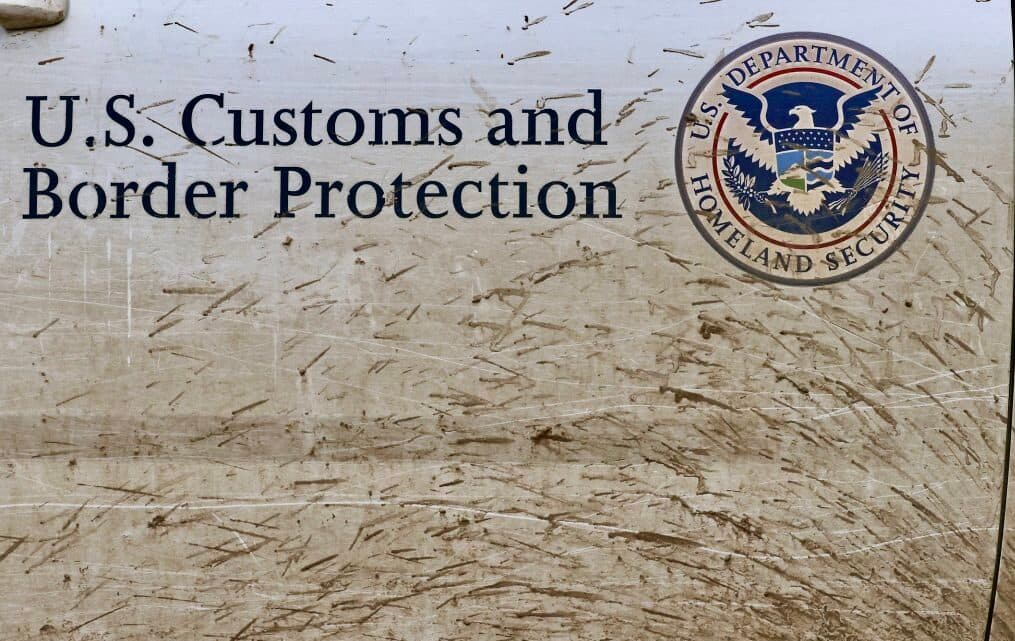 কানাডা সীমান্ত দিয়ে  পাচারের অভিযোগে এক বাংলাদেশীর ১৫ মাসের জেল