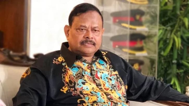 সেনাপ্রধান আজিজ এবং পরিবারের সদস্যদের ওপর যুক্তরাষ্ট্রের নিষেধাজ্ঞা